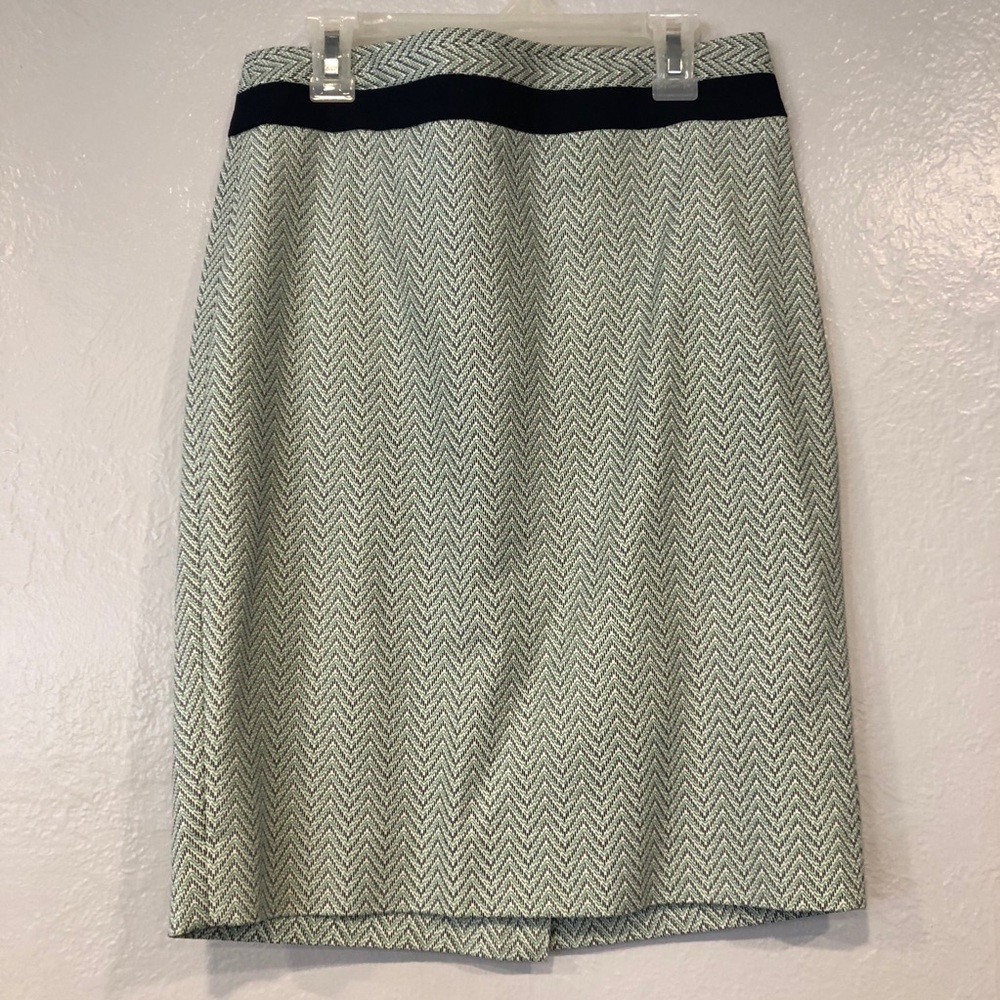 The Limited pencil skirt. Size 0.
